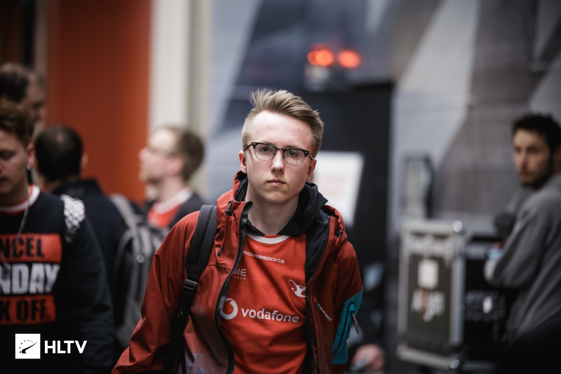 NAVI确保了他们在StarLadder布达佩斯Major 2025第三阶段的名额