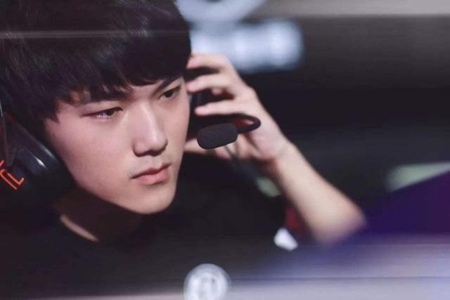 KPL冠军戒指长啥样？现在可以去现场看了！