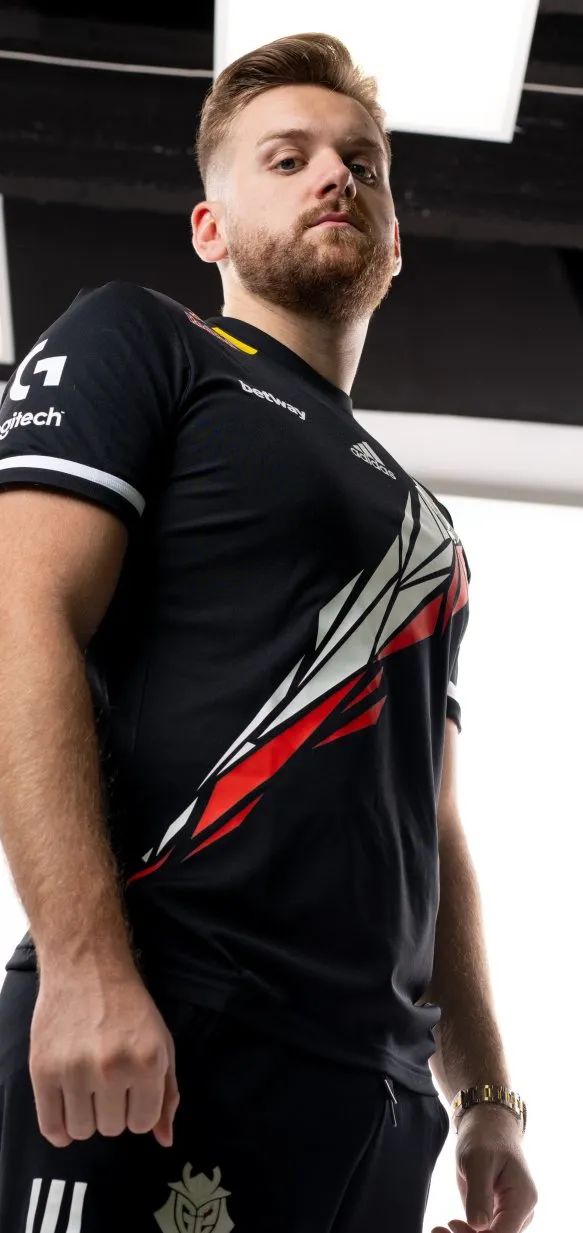 外网总结部分韩国选手兵役情况：Rookie Doinb或能推迟服役