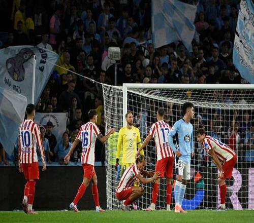 Top Esports CRISP 发送新年祝福